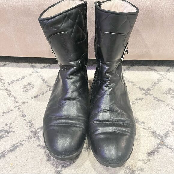 Paul Mayer Attitudes Black Quilted Leather Side Zip Buckle Boots Size 6.5 - Picture 3 of 9